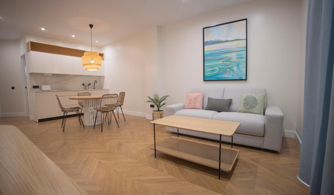 Oikos Apartamentos Turisticos Monesterio Kültér fotó