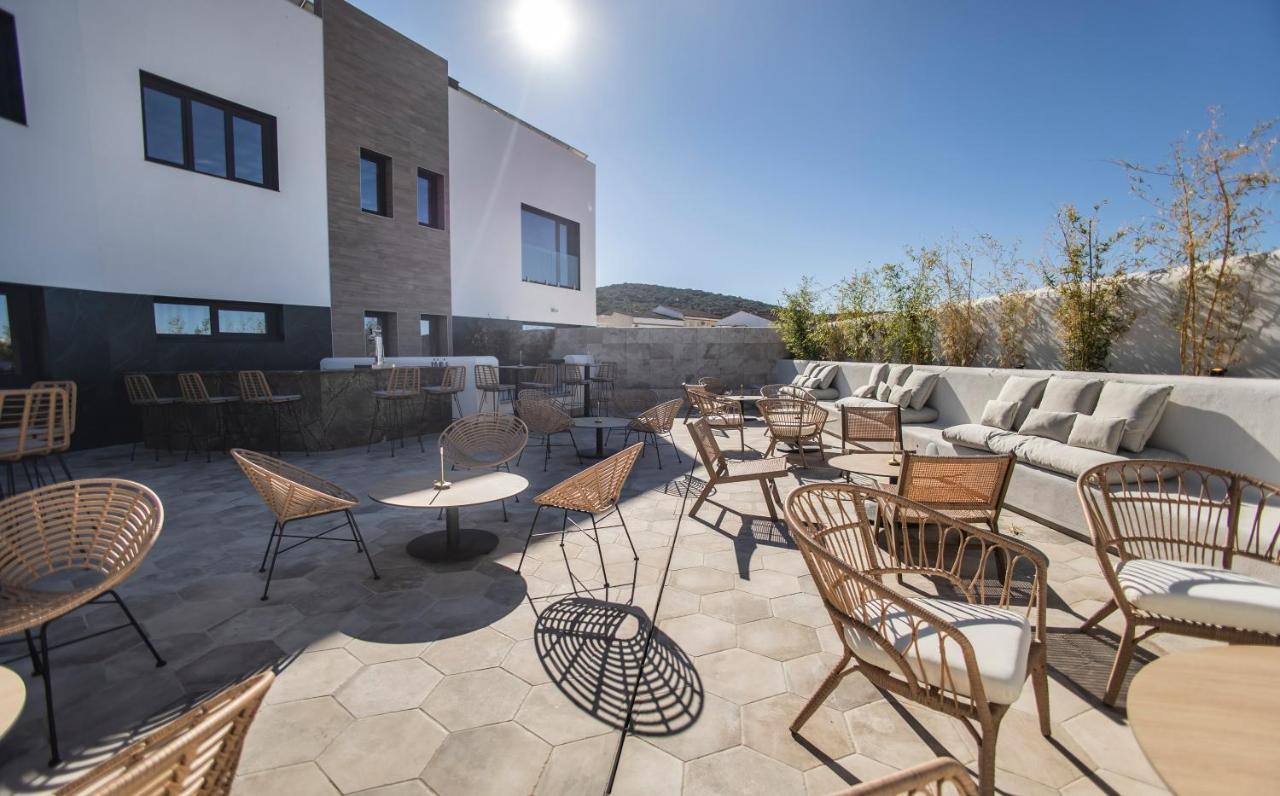 Oikos Apartamentos Turisticos Monesterio Kültér fotó